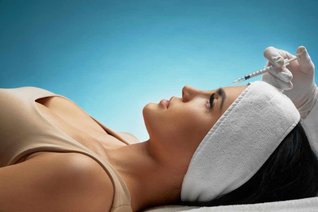 a woman recieving aqualyx in London